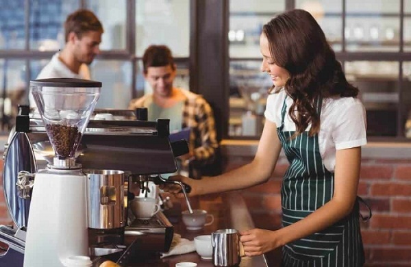 Bí quyết và kinh nghiệm mở quán cà phê nguyên chất thành công "hái ra tiền"