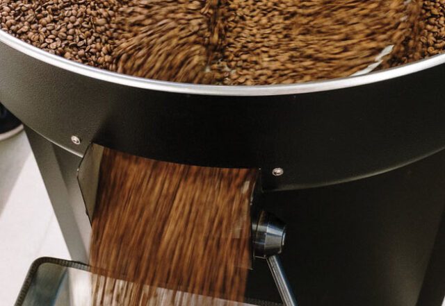 Phương pháp rang xay cà phê bằng máy